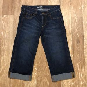 New York & Company Capri Pants